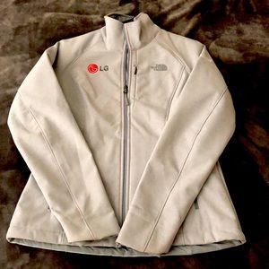 NWOT Women’s North Face Jacket